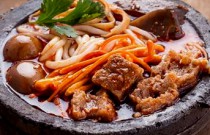 砂鍋土豆粉真能火？創(chuàng)業(yè)者必看！低成本高回報的爆品秘訣！