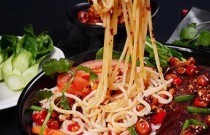 一碗過橋米線如何成就創業夢？燙手秘籍大公開