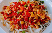 創(chuàng)業(yè)辣翻天？揭秘剁椒拌面如何點(diǎn)燃創(chuàng)業(yè)激情，成就財(cái)富傳奇！