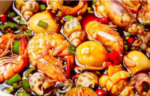 撈汁小海鮮創(chuàng)業(yè)酸甜適中香氣四溢，如何贏得口碑？