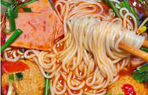 水瓢火鍋米線絕味之謎，一口穿越古今的味蕾盛宴？