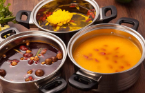 旋轉小火鍋爆火秘訣何在?如何脫穎而出?速看創業智慧與市場潛力!