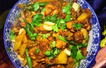 如何打破傳統限制？鐵鍋炒雞創業者用匠心打造美食傳奇！