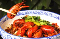 小龍蝦創業藍海如何突圍？敢問高手妙招何在？