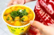 手打蝦滑揭秘！鮮美奧秘何在？速學(xué)制作，感受大海饋贈(zèng)！