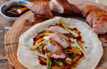 擺攤賣鹵肉卷餅能不能長干？探尋創業的真相