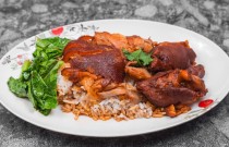 開(kāi)一家豬腳飯要多少錢？豬腳飯開(kāi)店成本揭秘！小本創(chuàng)業(yè)的高效指南！