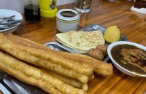 商河縣哪里有學炸油條的？找對地方，做出外脆內軟的油條！