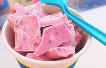 學做炒酸奶技術多少錢？投資回報高，成功創業無憂