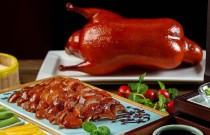 烤鴨到底怎么做？這份詳細(xì)流程教你從腌制到烤制，外酥里嫩超簡單！