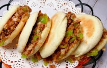 肉夾饃正宗做法哪里學?從零基礎到開店只需幾天