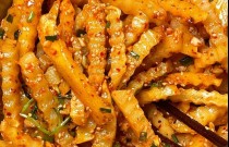 5元一碗狼牙土豆，利潤高到嚇人？3個創業高手的賺錢秘訣，揭開秘密！