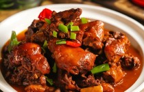 紅燒烤鴨的做法：色香味俱佳的經典美食