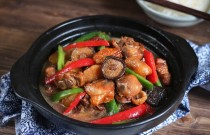 如何做出香噴噴的雞公煲？一學就會的做法和配料大揭秘！