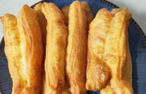 新手學做油條難嗎？掌握訣竅，人人能學會！