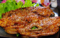 鐵板雞架怎么腌制？配方講究，香嫩入骨才好吃！
