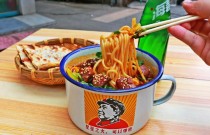 茶缸面是哪里的特色？老味道正流行，擺攤照樣火爆！