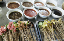 沾串串的蘸料配方是否難學?揭秘味道背后的秘密,讓創業更有底氣!
