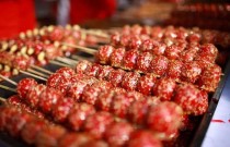 學(xué)做糖葫蘆技術(shù)靠譜嗎？零基礎(chǔ)能掌握嗎，擺攤賣糖葫蘆前你必須了解的事