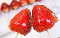 糖葫蘆能放幾天？保存技巧很關(guān)鍵，學(xué)會(huì)這幾招甜脆口感能多放好幾天！