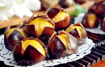 糖炒栗子一年能賺多少錢？香味飄滿街的小買賣，背后藏著你想不到的門道！