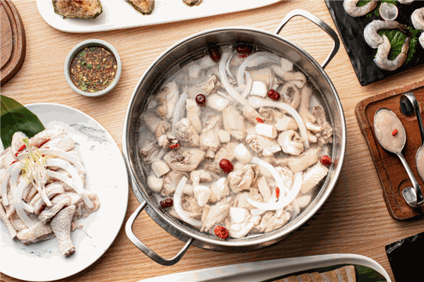椰子雞火鍋雞要腌嗎？細節決定美味的烹飪秘訣