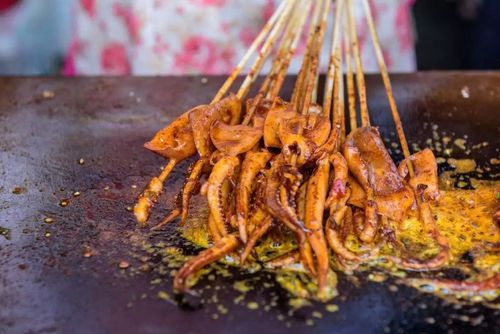 正宗鐵板燒技術哪里學？開啟你的美食創業之路！