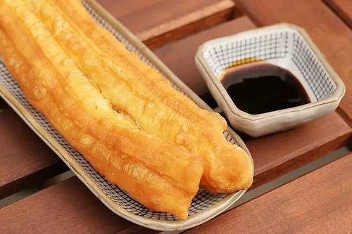 哪里有炸油條培訓班？揭秘最靠譜的學習渠道！