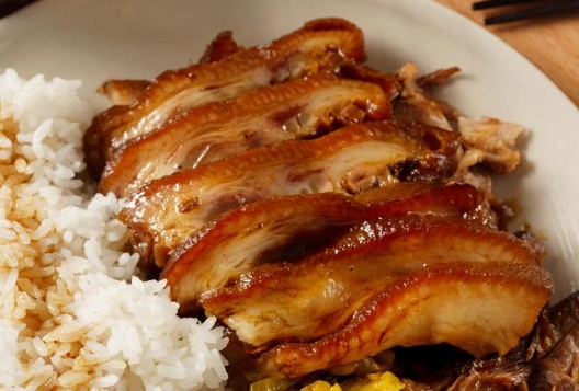 想學豬腳飯，培訓技術哪家好？推薦讓你心動的選擇！