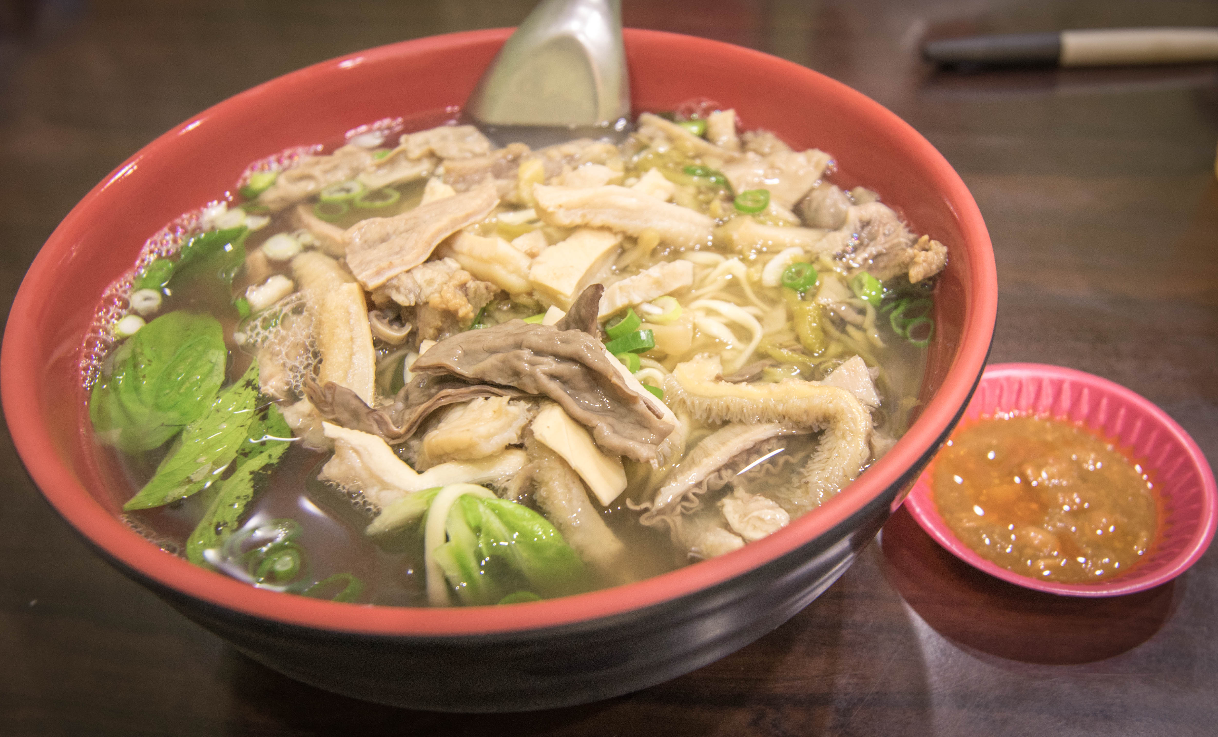 想學牛雜面？哪里學技術最地道？選擇廚仟藝，不加盟不拿料！