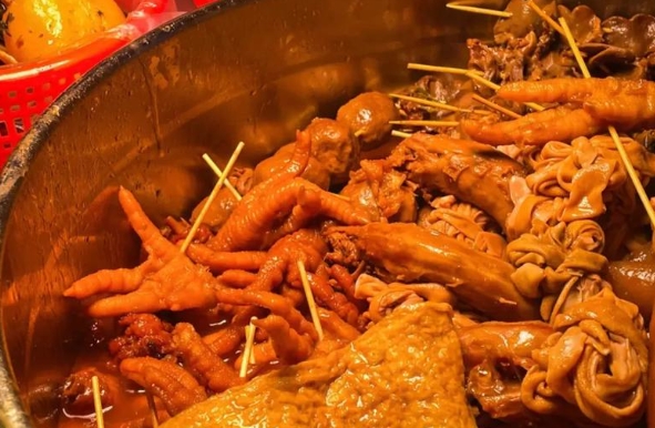 想學正宗熱鹵串串？熱鹵串串技術培訓哪家好？純技術配方助力創業！