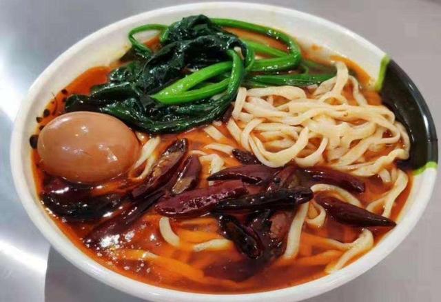 開安徽板面店需要投資多少錢? 這些成本你得了解!