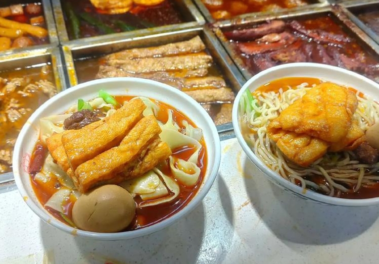 想開板面館？看看這些成本和技巧，給你創(chuàng)業(yè)啟示！