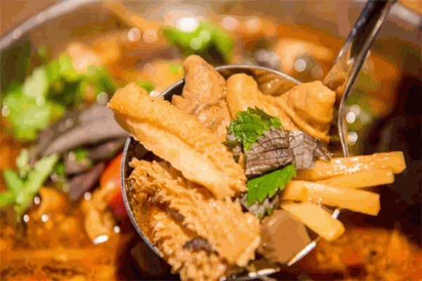 學(xué)做牛雜粉絲湯，掌握這幾個(gè)關(guān)鍵，開(kāi)店也能賺錢(qián)！