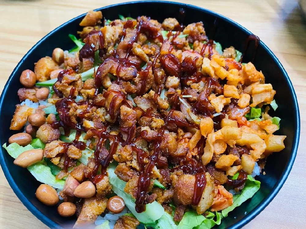 學習烤肉拌飯，做出不同凡響的美味！關鍵步驟是什么？