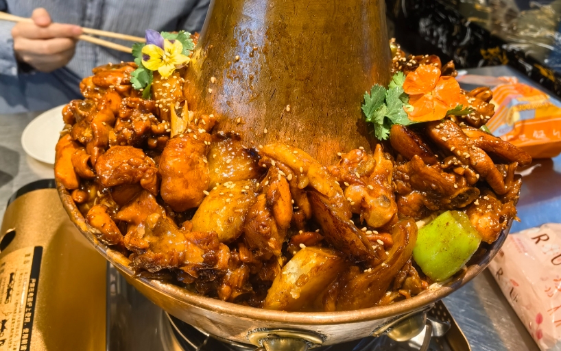 火鍋雞的制作方法大揭秘:簡單又美味,人人都能學會!