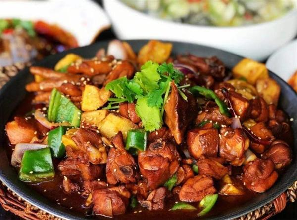 搖滾炒雞加盟費(fèi)多少錢？了解成本，才知道它是否適合你！