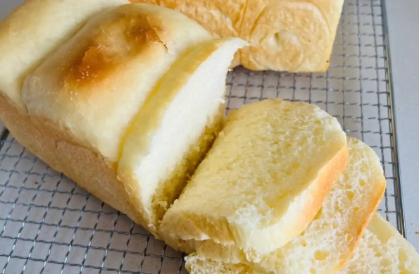 學(xué)會(huì)這幾招，吐司做法輕松掌握，滿足各類食客！