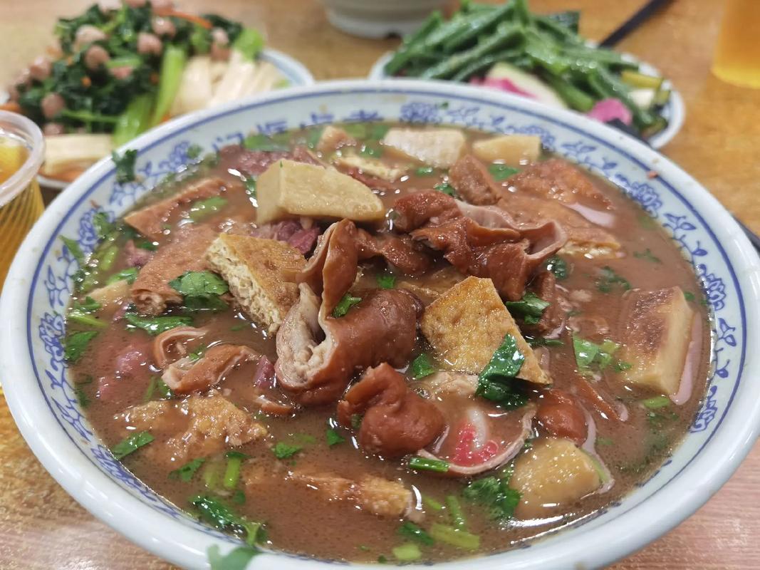 想學鹵煮火燒？學會這幾招，輕松做出人氣餐品！