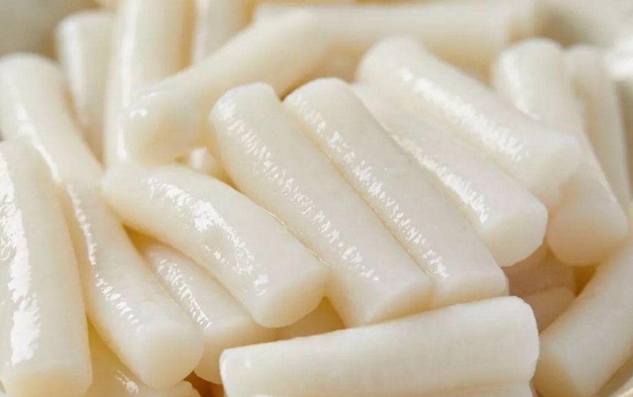 年糕制作技術揭秘，精細化配方讓你與眾不同，開創餐飲新篇章。