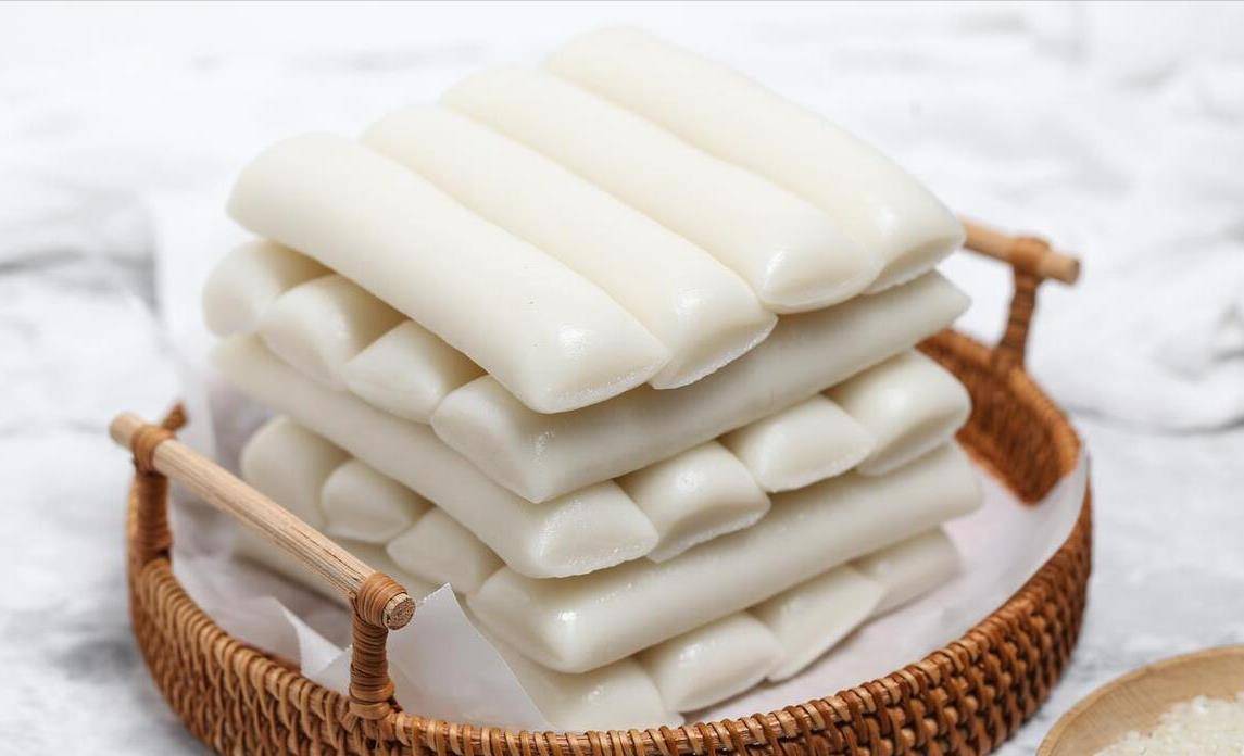 年糕制作技術揭秘，精細化配方讓你與眾不同，開創餐飲新篇章。