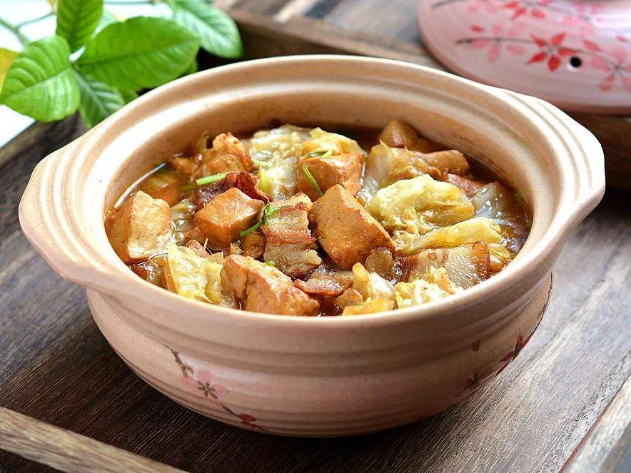 學會小砂鍋菜譜,做出家人喜歡的飯菜,輕松提升餐桌魅力。