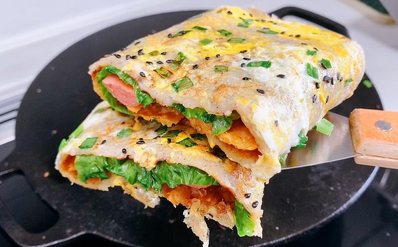 如何快速學(xué)會山東五谷雜糧煎餅？掌握技巧，創(chuàng)業(yè)無憂，輕松開店！