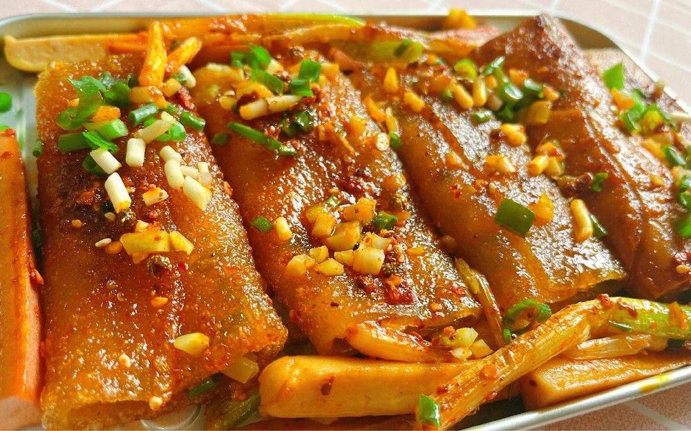 想學(xué)正宗烤苕皮？找到靠譜的技術(shù)培訓(xùn)，創(chuàng)業(yè)更輕松