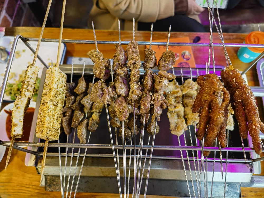 想學燒烤去哪里?這家培訓學校包教秘制配方,畢業輕松開店!