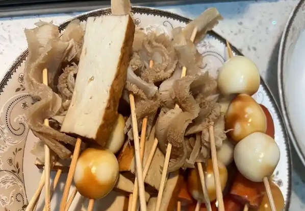 串串香在哪里可以學(xué)？從零開始系統(tǒng)學(xué)習(xí)，快速上手創(chuàng)業(yè)