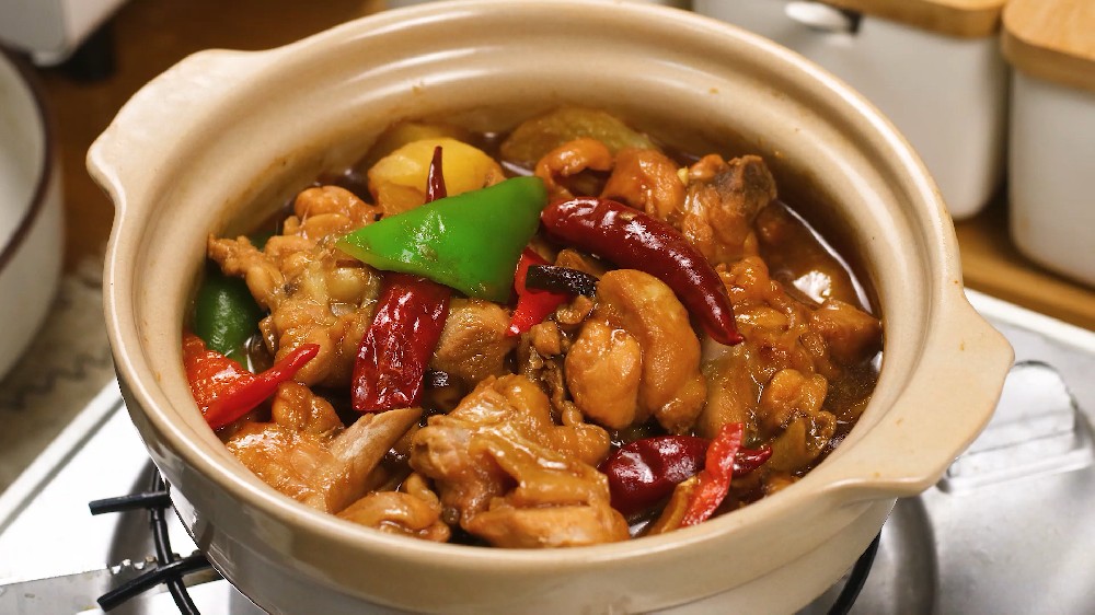 想學(xué)砂鍋菜的各種做法?從傳統(tǒng)到創(chuàng)意,輕松學(xué)會(huì)