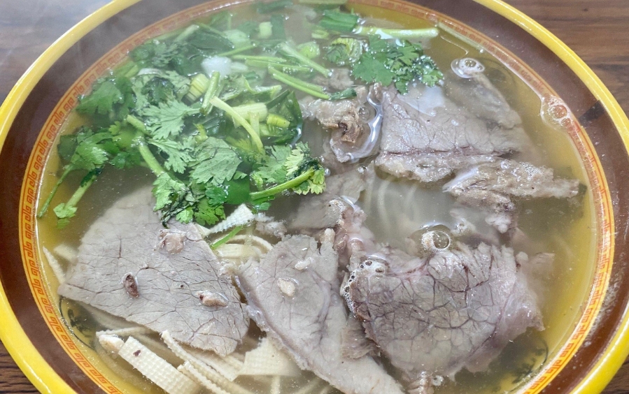 開個牛肉湯店大概多少錢？牛肉湯店創業成本揭秘，小投入也能實現高回報