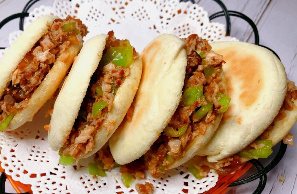 肉夾饃正宗做法哪里學?從零基礎到開店只需幾天