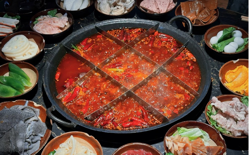 學火鍋技術哪里有培訓班？廚仟藝助您輕松掌握火鍋精髓！
